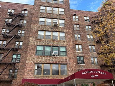 Beach Home For Sale in Bayside, New York