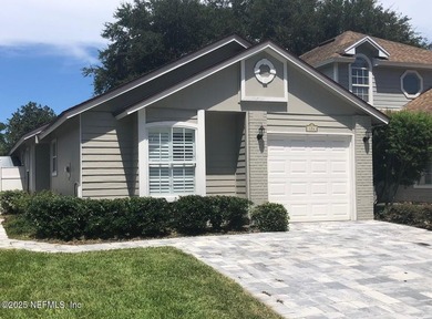 Beach Home For Sale in Ponte Vedra Beach, Florida