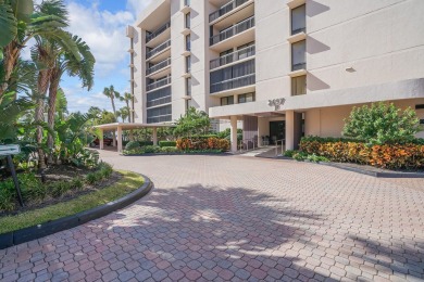 Beach Condo For Sale in Boca Raton, Florida