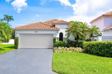 Beach Home For Sale in Boca Raton, Florida