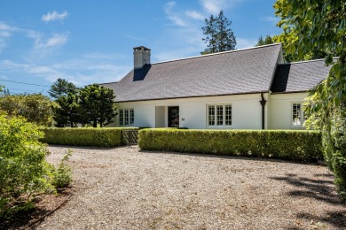 Beach Home For Sale in Essex, Connecticut