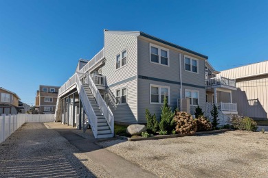 Beach Townhome/Townhouse Off Market in Stone Harbor, New Jersey