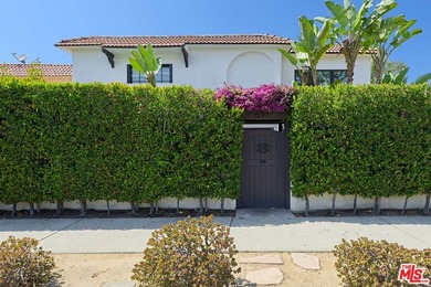 Beach Home For Sale in Marina Del Rey, California
