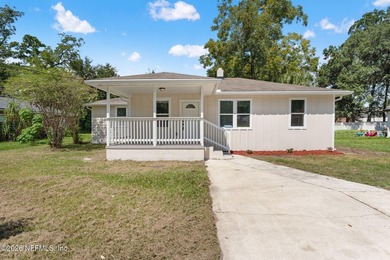 Beach Home Sale Pending in Jacksonville, Florida