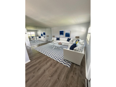 Beach Condo For Sale in Delray Beach, Florida