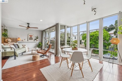 Beach Condo Sale Pending in Oakland, California