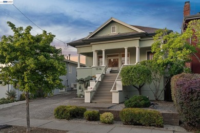 Beach Home Sale Pending in Oakland, California