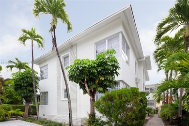 Beach Condo For Sale in Miami Beach, Florida