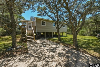 Beach Home For Sale in Avon, North Carolina