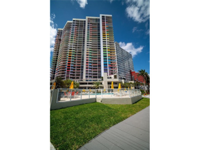 Beach Condo For Sale in Miami, Florida