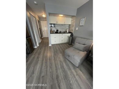 Beach Condo For Sale in Sea Bright, New Jersey