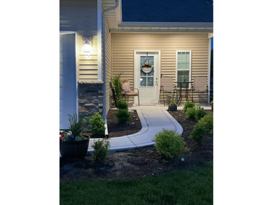 Beach Townhome/Townhouse For Sale in Porter, Indiana