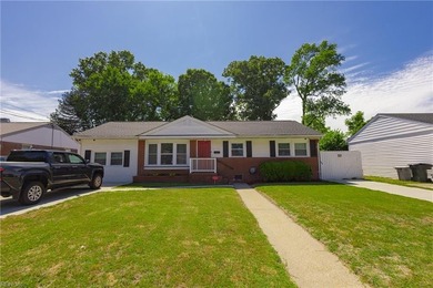Beach Home For Sale in Hampton, Virginia