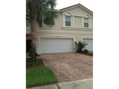 Beach Townhome/Townhouse For Sale in Greenacres, Florida