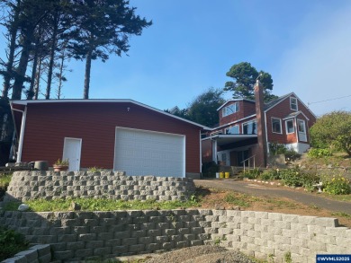 Beach Home For Sale in Lincoln City, Oregon