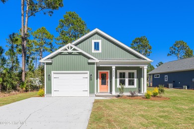 Beach Home For Sale in Southport, North Carolina