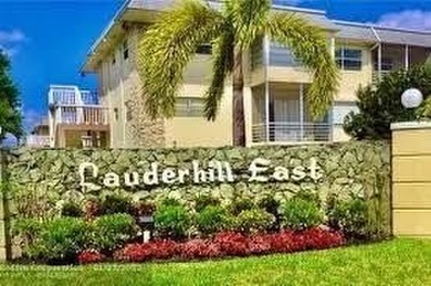 Beach Condo For Sale in Lauderhill, Florida