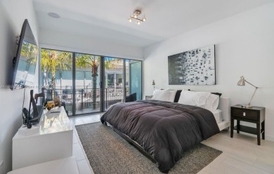 Beach Condo For Sale in Miami Beach, Florida