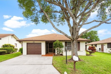 Home For Sale in Greenacres image photo picture