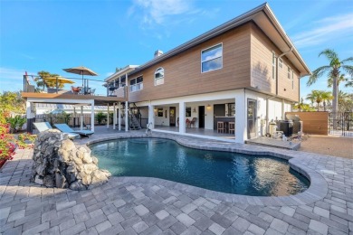 Beach Home For Sale in Sarasota, Florida