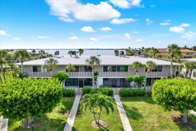 Beach Condo For Sale in Holmes Beach, Florida