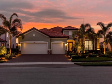 Beach Home For Sale in Venice, Florida