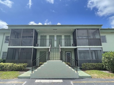 Beach Condo For Sale in Delray Beach, Florida