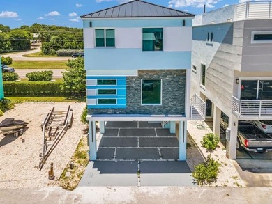 Beach Home For Sale in Key Largo, Florida