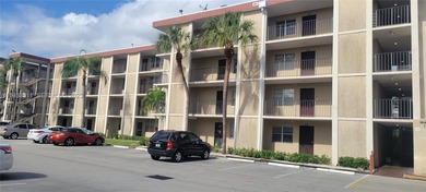 Beach Condo Sale Pending in Lauderdale Lakes, Florida