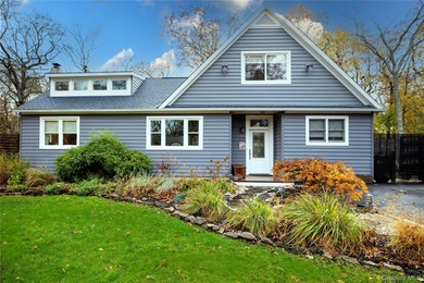 Beach Home Sale Pending in Flanders, New York
