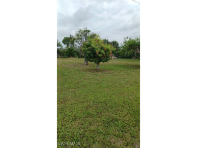 Beach Lot For Sale in Bokeelia, Florida