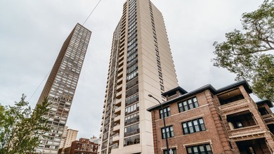 Beach Condo Active Under Contract in Chicago, Illinois