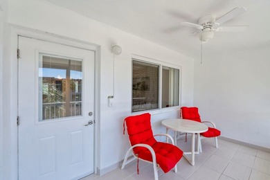 Beach Condo For Sale in Hallandale Beach, Florida