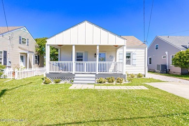 Beach Home Active Under Contract in Beaufort, North Carolina