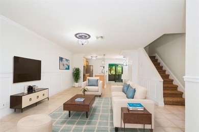 Beach Townhome/Townhouse For Sale in Deerfield Beach, Florida