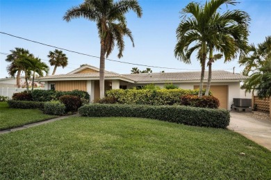 Beach Home For Sale in St. Petersburg, Florida