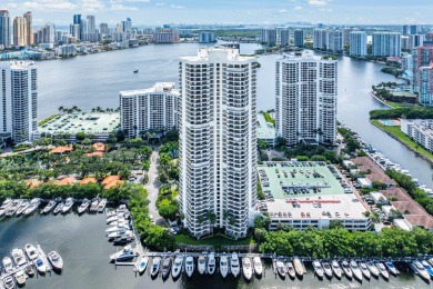 Beach Condo For Sale in Aventura, Florida