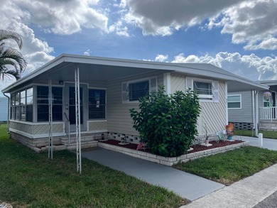 Beach Home For Sale in Largo, Florida