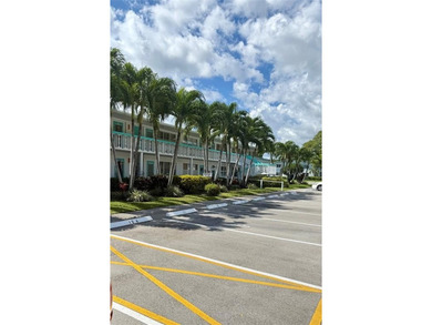 Beach Condo For Sale in Deerfield Beach, Florida