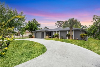 Beach Home For Sale in Venice, Florida