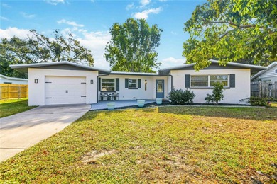 Beach Home For Sale in Sarasota, Florida
