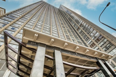 Condo For Sale in Chicago image photo picture