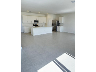 Beach Condo For Sale in Dania, Florida