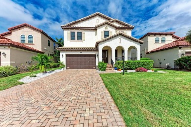 Beach Home Sale Pending in Bradenton, Florida