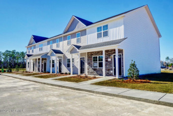 Beach Townhome/Townhouse Sale Pending in Swansboro, North Carolina