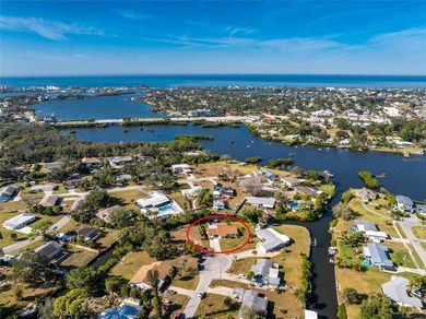 Beach Home For Sale in Nokomis, Florida