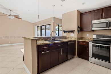 Beach Condo For Sale in Oakland Park, Florida