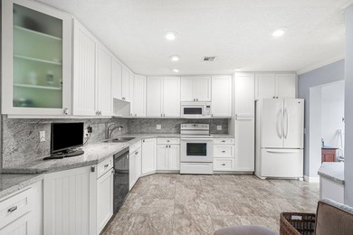 Beach Condo For Sale in Boynton Beach, Florida