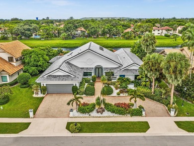 Beach Home For Sale in Boca Raton, Florida