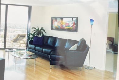 Beach Condo For Sale in Miami, Florida